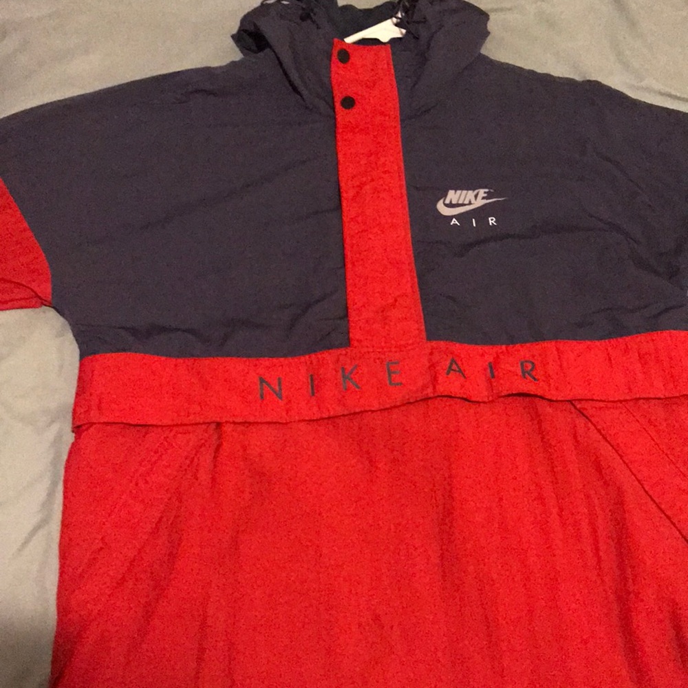NIKE AIR WINDBREAKER JACKET